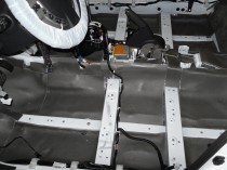 Nissan X-Trail - шумоизоляция пола, дверей, арок и багажника автомобиля